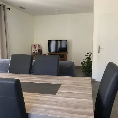Casa de Férias Maison Entiere Pour 6 Personnes Dans Les Cevennes